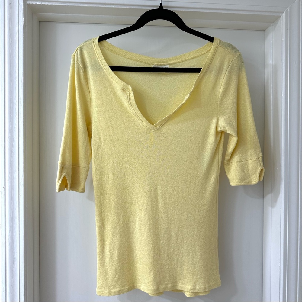 Michael Stars Light Yellow V-Neck Blouse Top, One Size